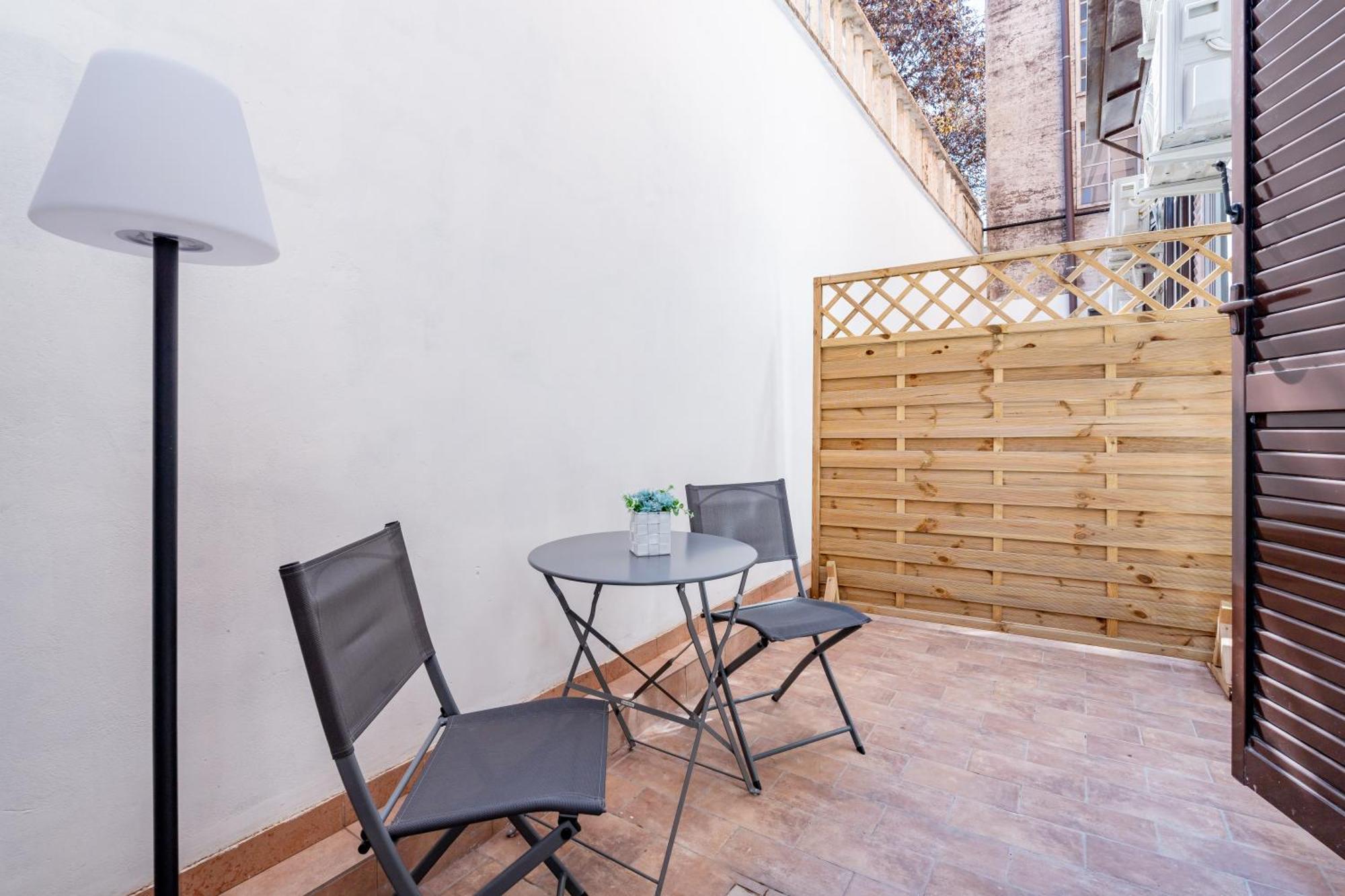 Barone House Hotel Rome Bagian luar foto