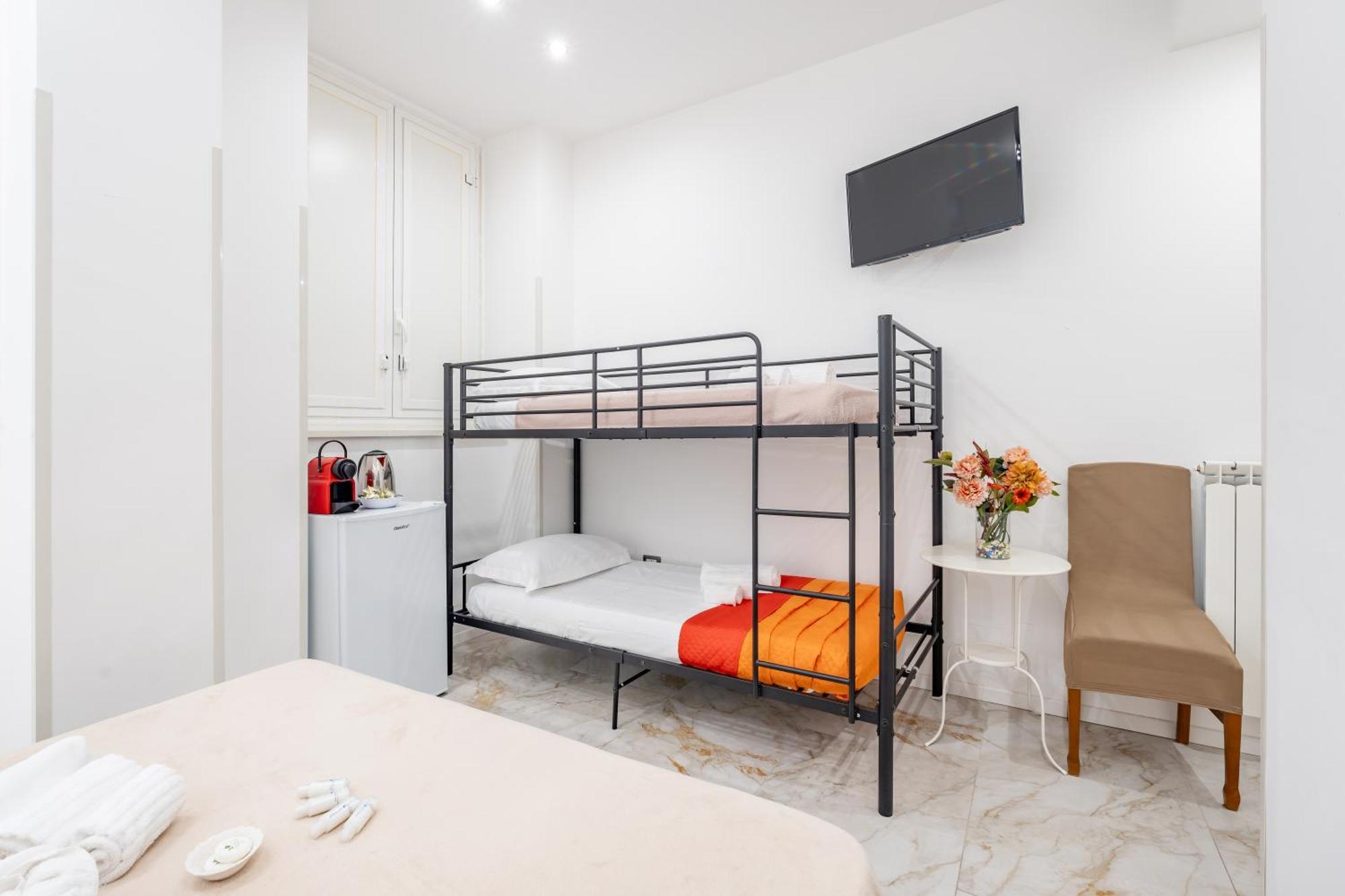 Barone House Hotel Rome Bagian luar foto