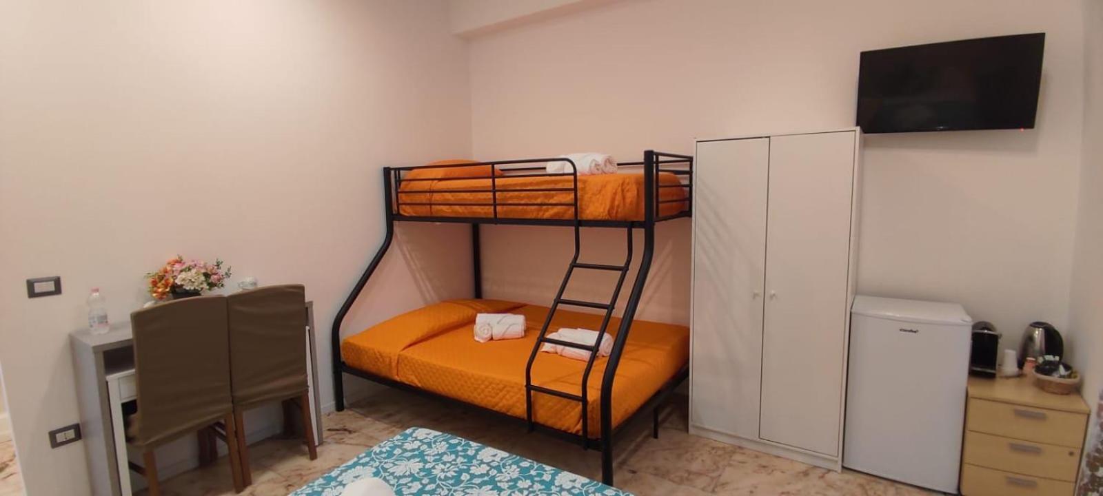 Barone House Hotel Rome Bagian luar foto